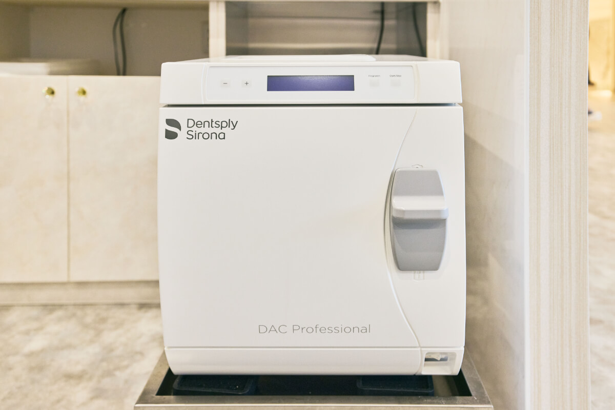 小型高圧蒸気滅菌器