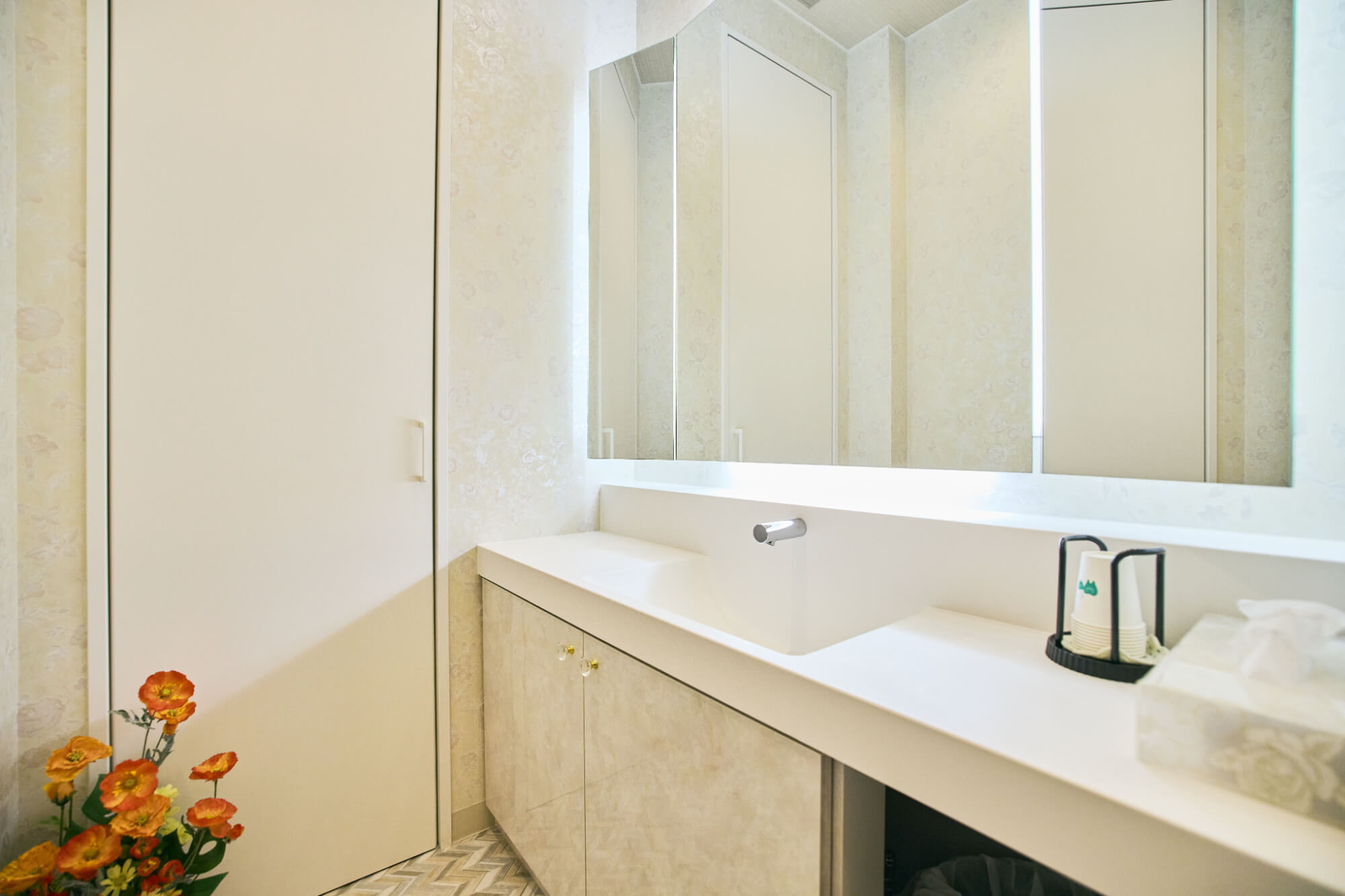 パウダールーム